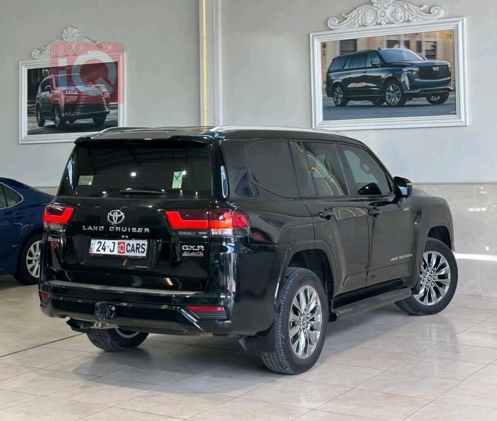 تويوتا لاندكروزر